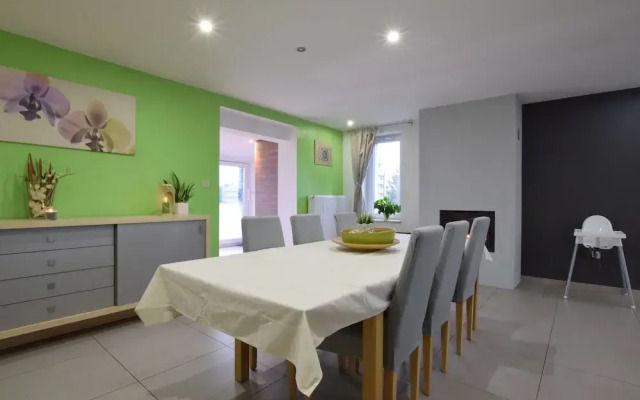 Lovely Holiday Home in Gros Chene With Bubble Bath