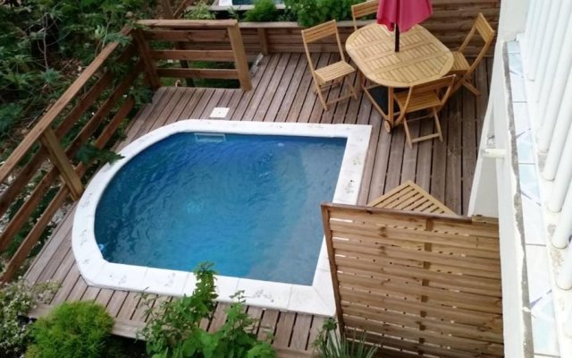 House With One Bedroom In Le Moule With Private Pool Enclosed Garden And Wifi