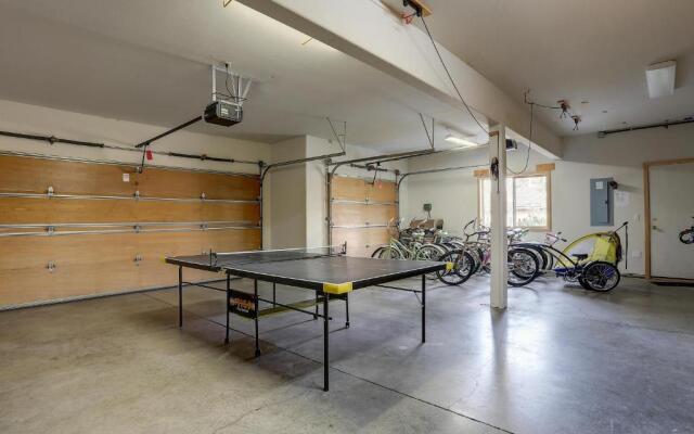 3 Mulligan-On Golf Crse-4BR/3BA