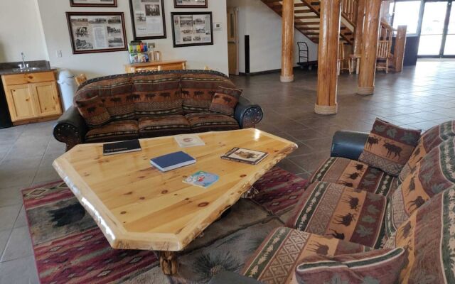 Cody Legacy Inn & Suites