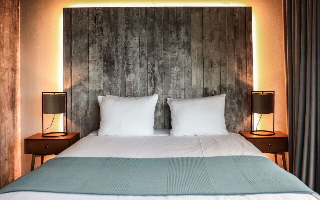 Rooms25
