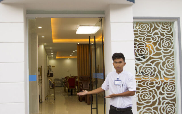 Hotel Sunny Mandalay