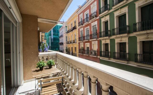 Stylish *NEW* Apartment in Alicante w/ 4 bedrooms