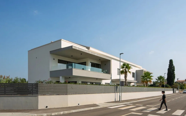Apartment in Faana With Sea Beach
