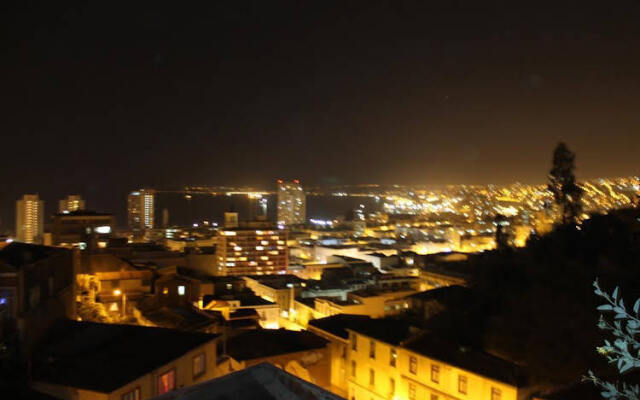 Valparaiso Experience