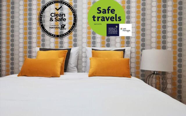 North Star Flats @ Dom Luis I Bridge