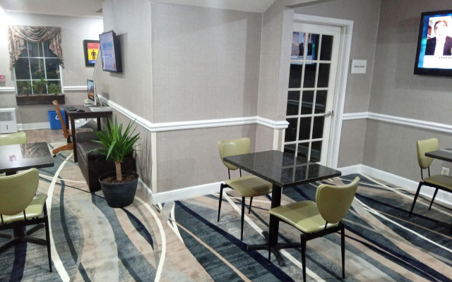 SureStay Hotel by Best Western Brunswick