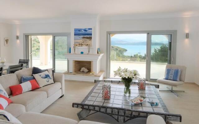 Villa Christianna - Magnificent 4 bed Villa