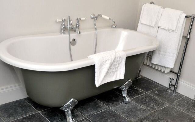 Millbrook House Hotel