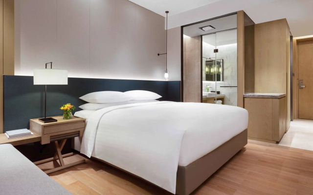 Courtyard by Marriott Shenzhen Bay