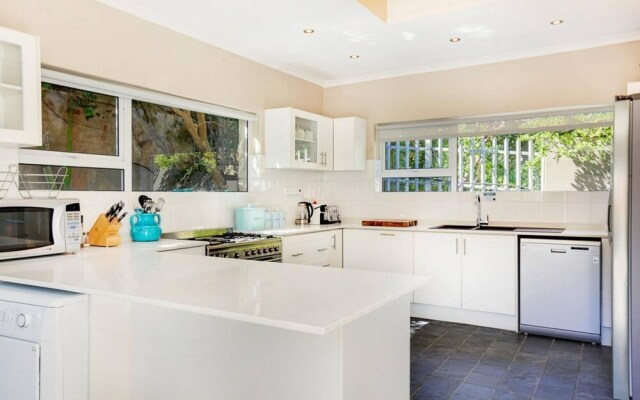 Bakoven Blue in Cape Town