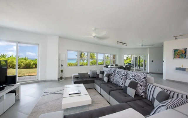 Trident Estate 6 Bedroom Estate