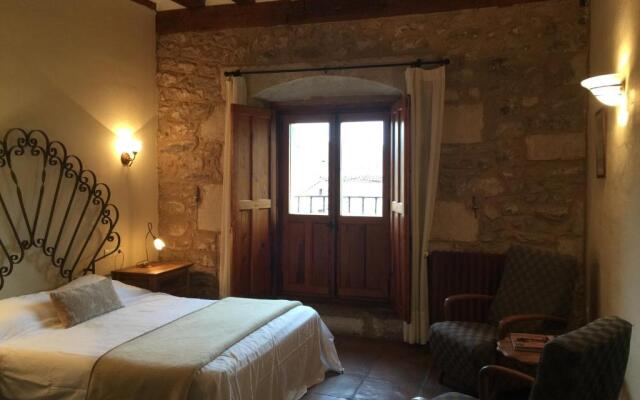 Real Posada De La Mesta