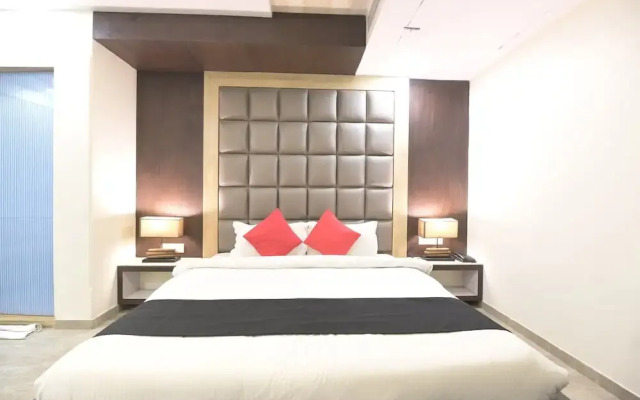Hotel Grand Majestic