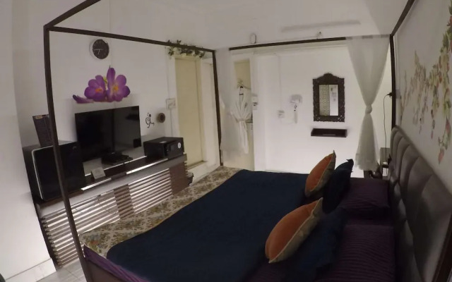 Kakaku The Guest House