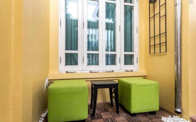 Fabulous Second Floor Apartment Dasiri Downtown Residence