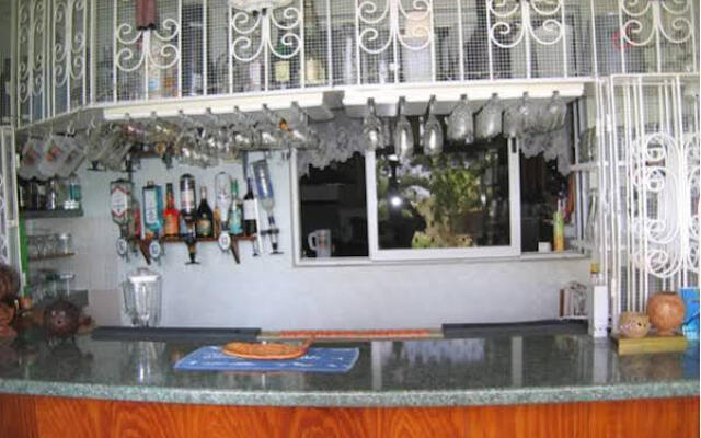 Palm Paradise Guest House and Apartments