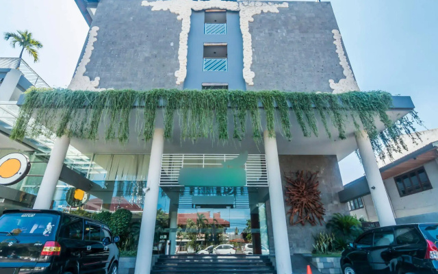 ZEN Rooms Tuban Airport