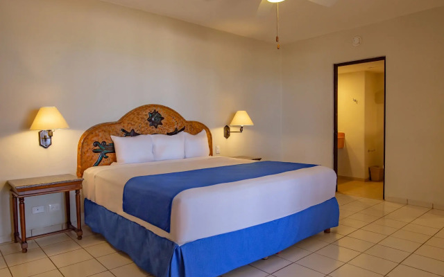 Reef Yucatan Hotel and Convention Center All Inclusive