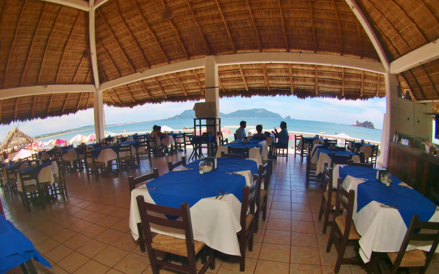 Club Nautico El Dorado