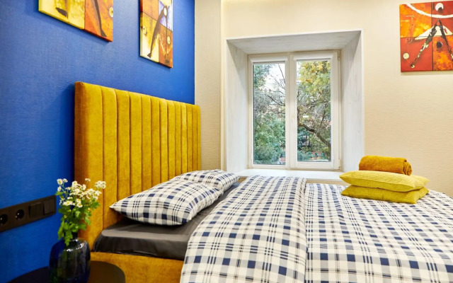 Отельбург на Невском 142