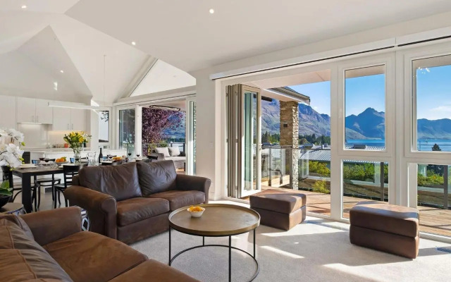 Stonehill Villa 1