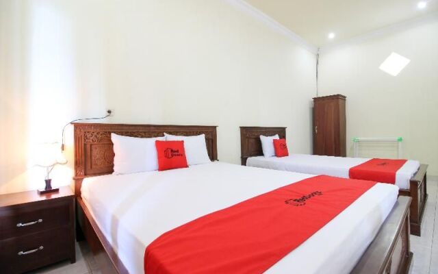 RedDoorz Syariah @ Jalan Dieng