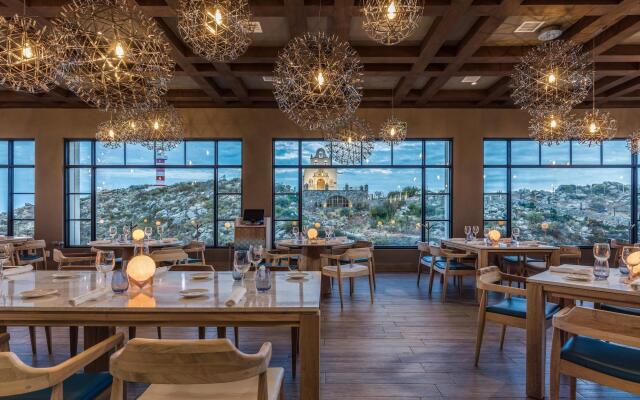 Vista Encantada Spa Resort & Residences