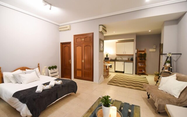 Serva La Bari Studio