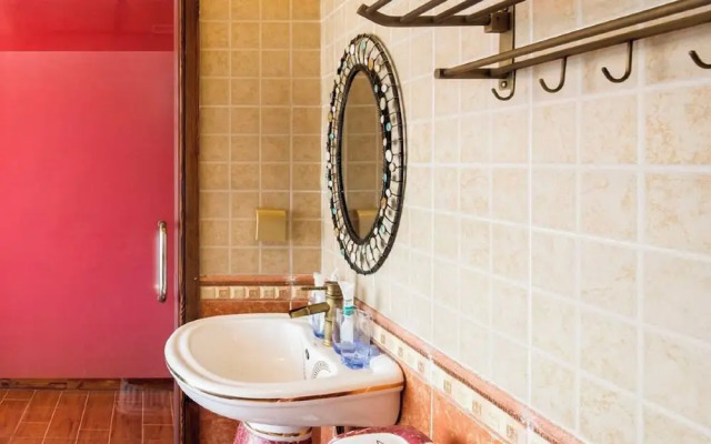 StarChain Beauty Coast Guest House (Shenzhen Guanhu Branch)