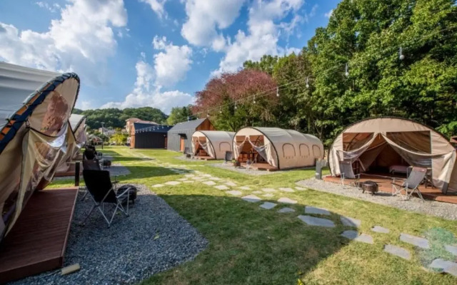 Pocheon Pureunsan Fairway Glamping