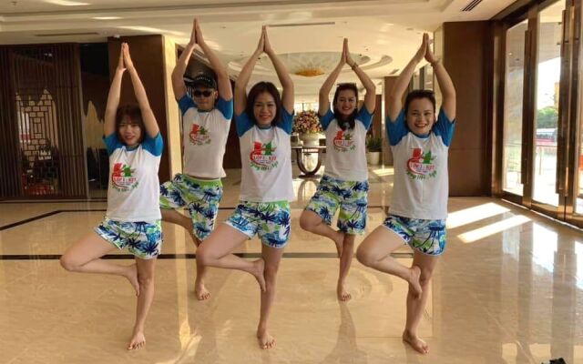 Holiday Cua Lo Hotel