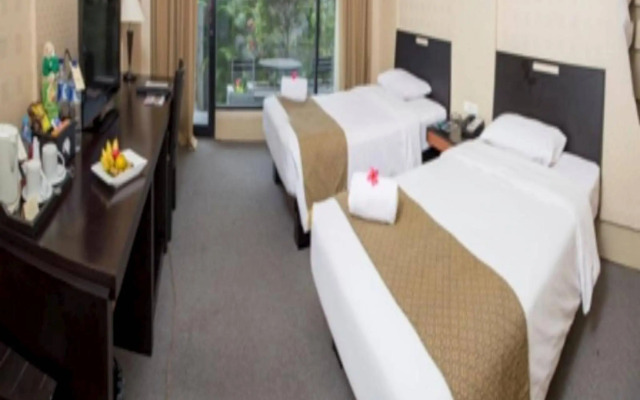 Rattan Inn