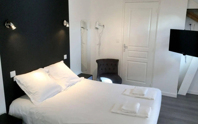 Hôtel Les Trois Lys