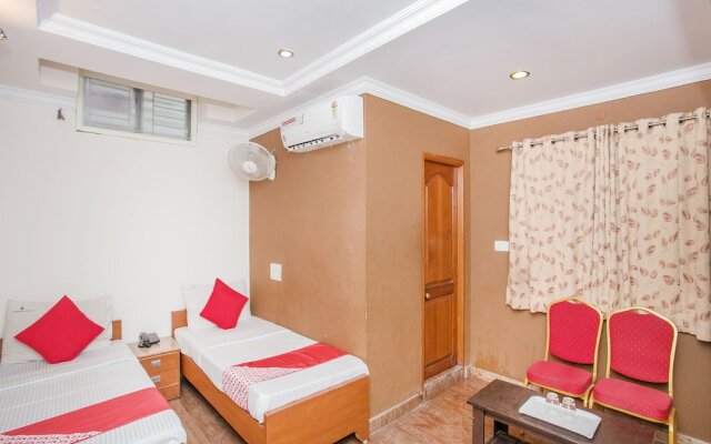 OYO 10821 Sree Balaji Residency