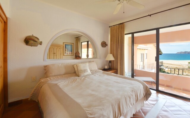 2BR W/private Jacuzzi: Casa del Mar Pelicano 301