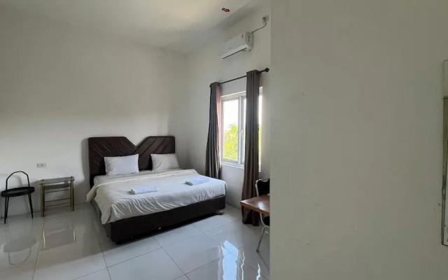 Kamojo Hotel
