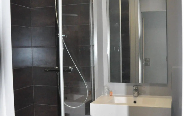 The Originals City, Hôtel Les Caps