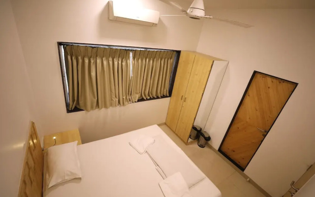 Nap Manor Hostels