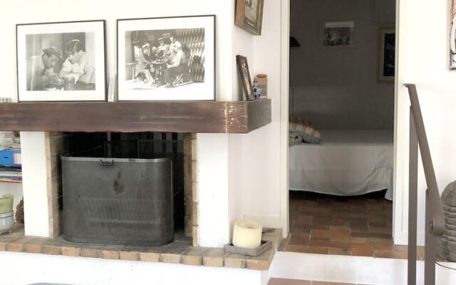 Property With 3 Bedrooms in Six-fours-les-plages, With Enclosed Garden