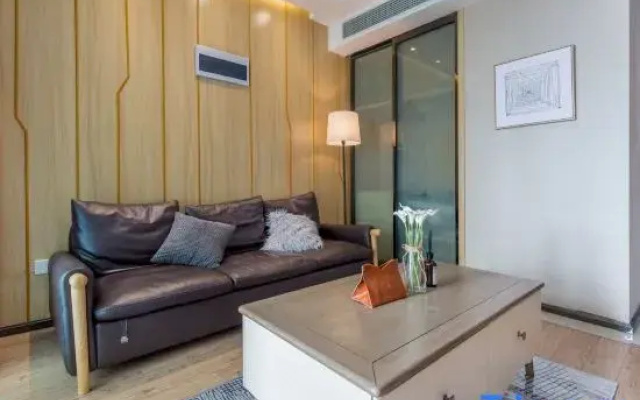 Yangzhou Xianyun Light Luxury Homestay