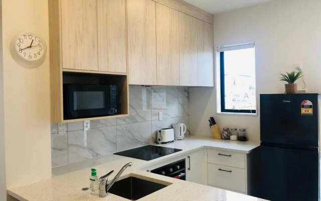 Cozy Brand New Townhouse 10