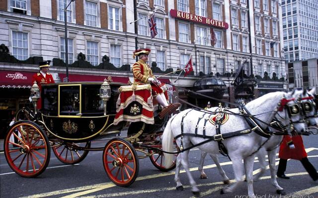 The Rubens at the Palace