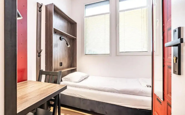 Vola Hostel