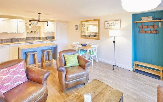 Host Stay The Old Dairy