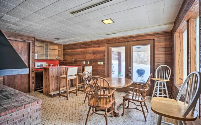 15 Mi to Downtown Minneapolis: Retreat on 5 Acres