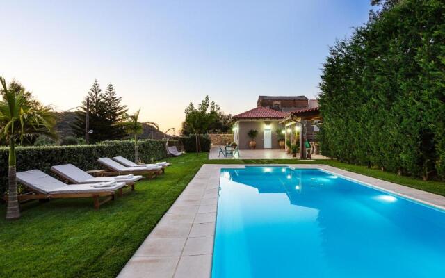 Epimenidis House