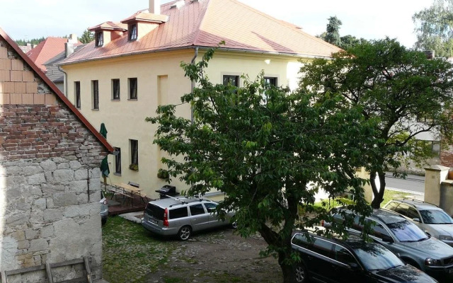 Restaurace a Penzion Fara