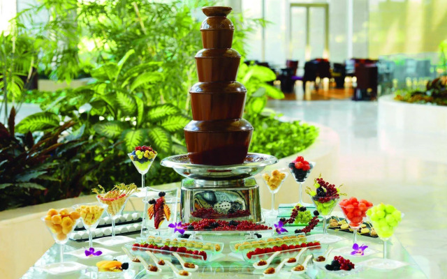 Отель Waldorf Astoria Cairo Heliopolis