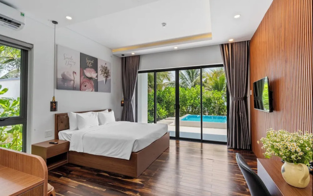 LangCo Bay Retreat